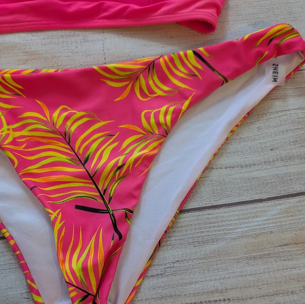 Barbie hot pink bikini set. Size XL - Picture 8 of 8
